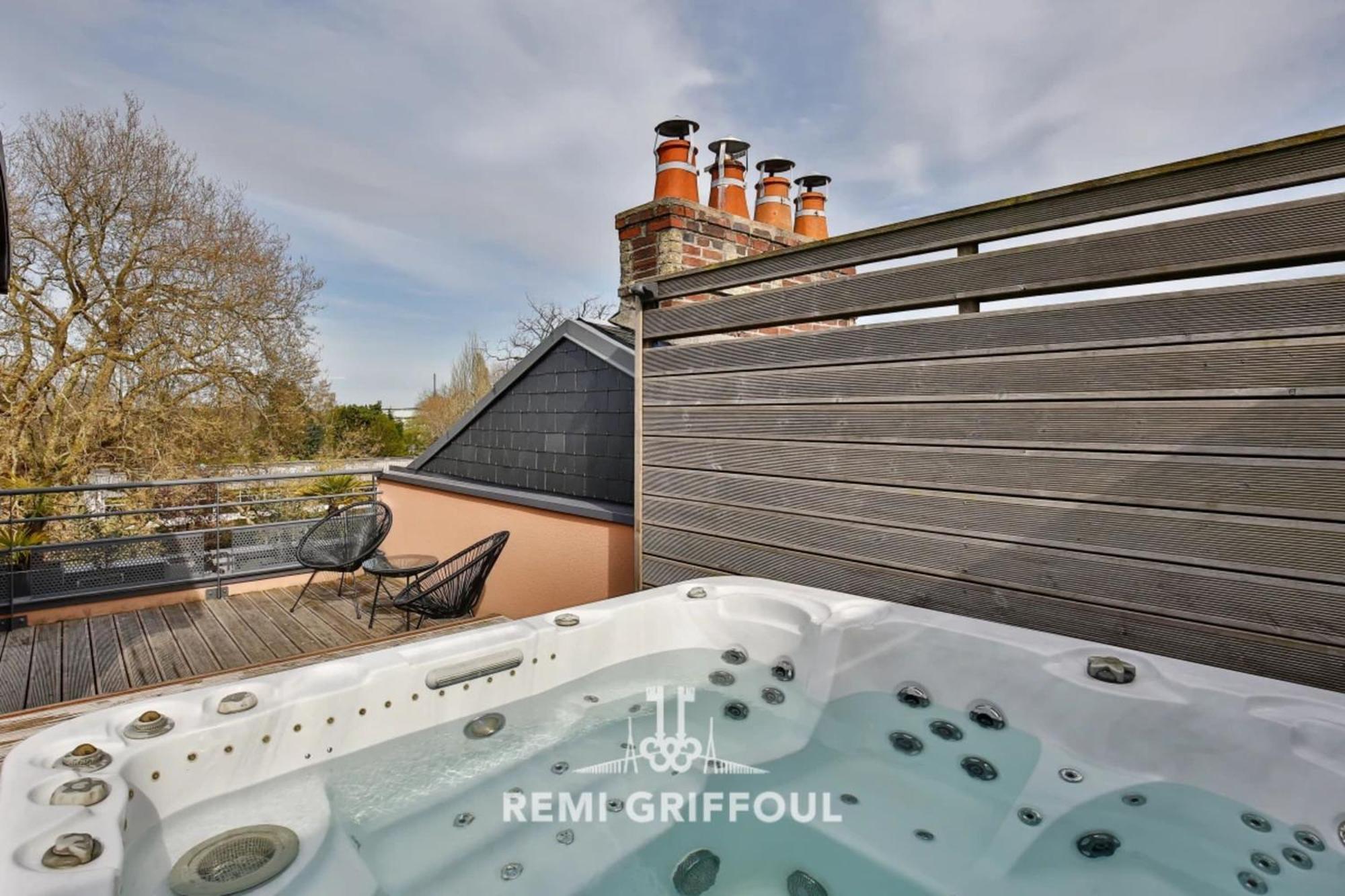 The Cosmopolitan Architect Design Home With Rooftop Jacuzzi 8 Guests Honfleur Exterior foto